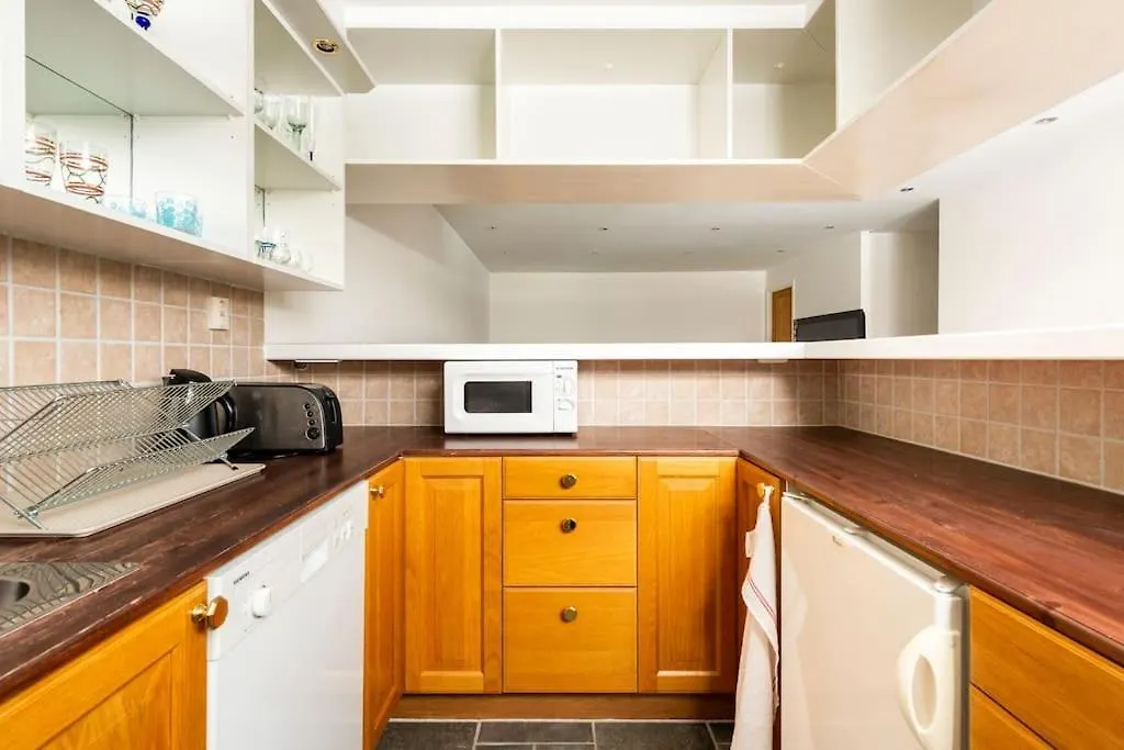 דירות סאנדביברג Laegenhet I Ett Hus Egen Ingang
