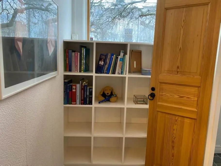 דירות סאנדביברג Laegenhet I Ett Hus Egen Ingang שבדיה